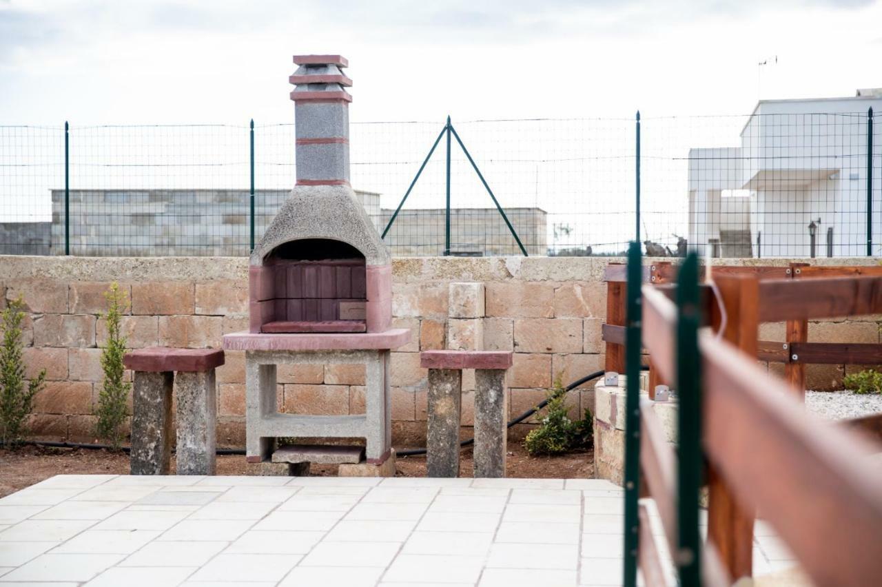 Villetta Mari con piscina ad uso esclusivo Capilungo Esterno foto